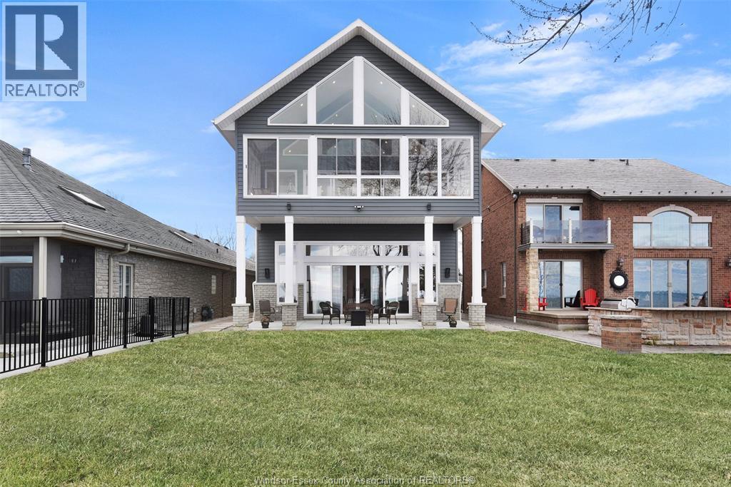 1696 Caille Avenue, Lakeshore, ON