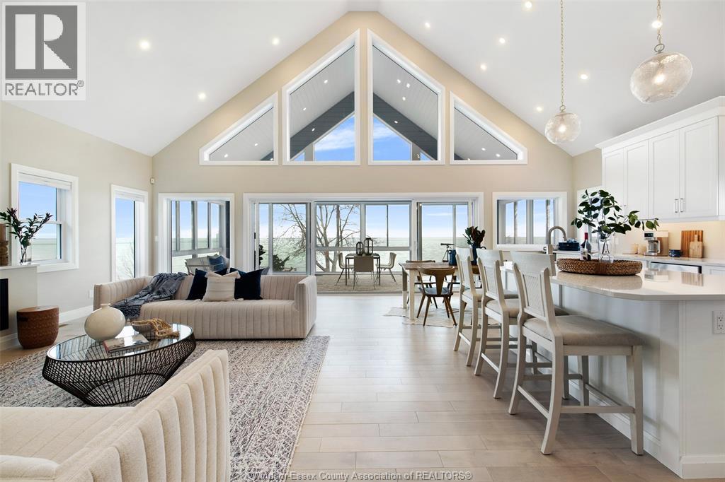 1696 Caille Avenue, Lakeshore, ON