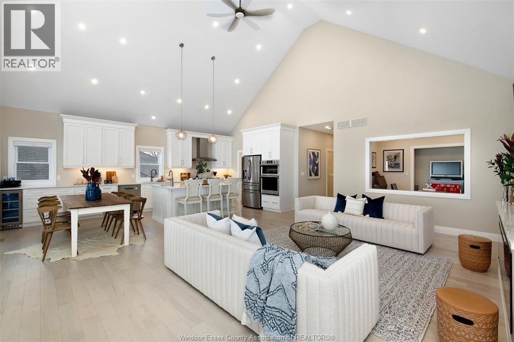1696 Caille Avenue, Lakeshore, ON