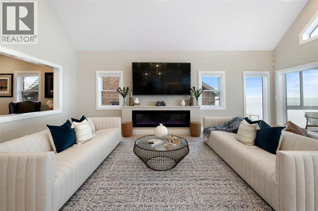 1696 Caille Avenue, Lakeshore, ON