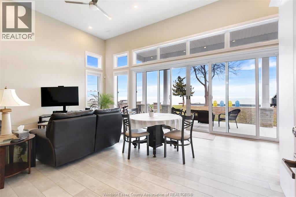 1696 Caille Avenue, Lakeshore, ON