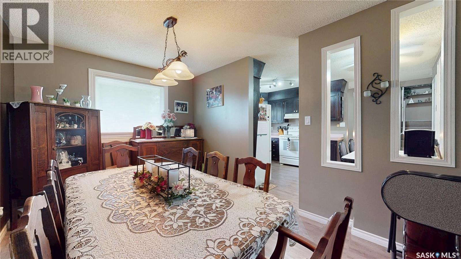 255 Litzenberger Crescent, Regina, SK