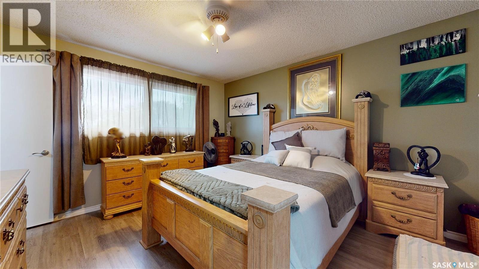 255 Litzenberger Crescent, Regina, SK