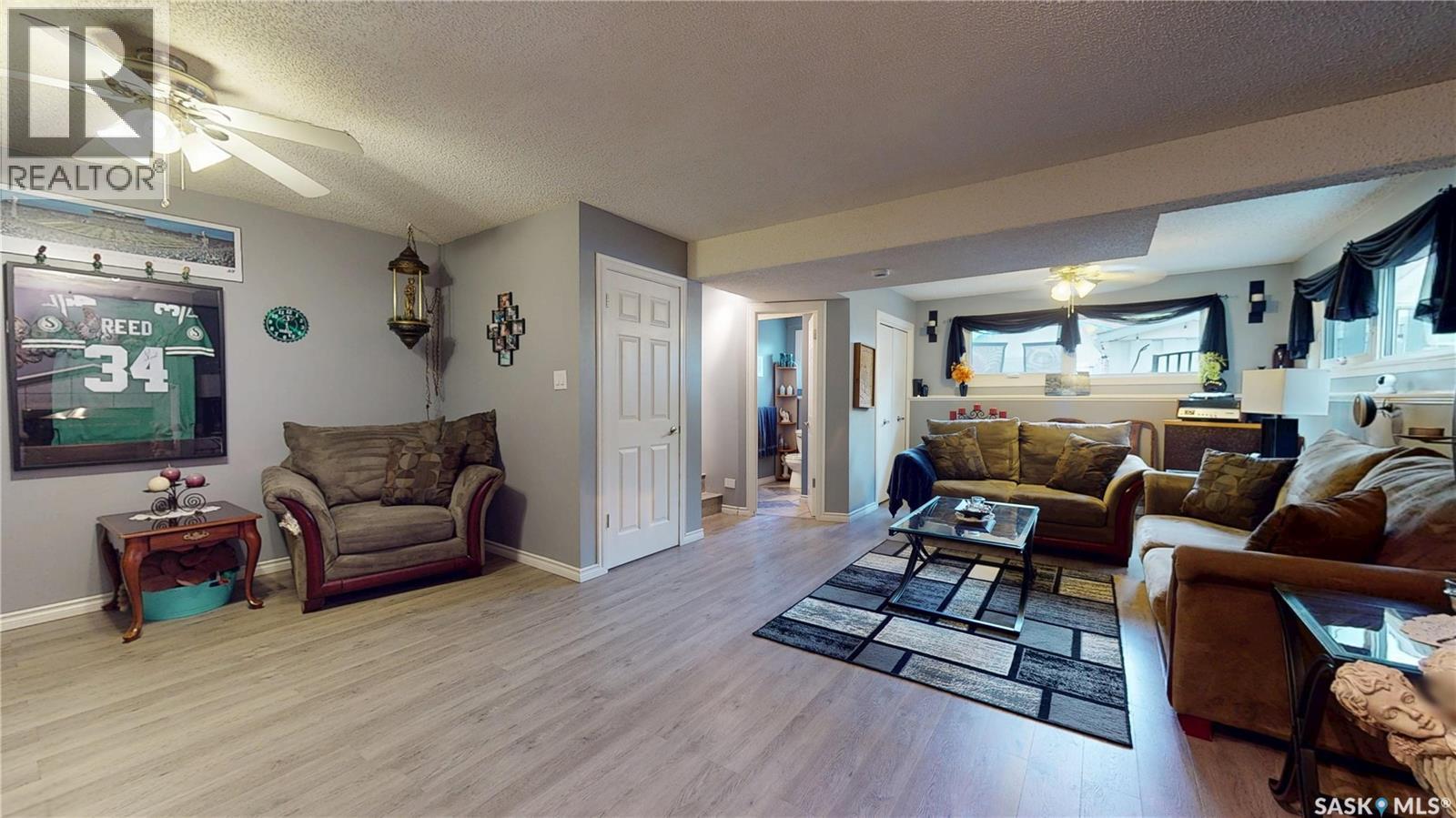 255 Litzenberger Crescent, Regina, SK