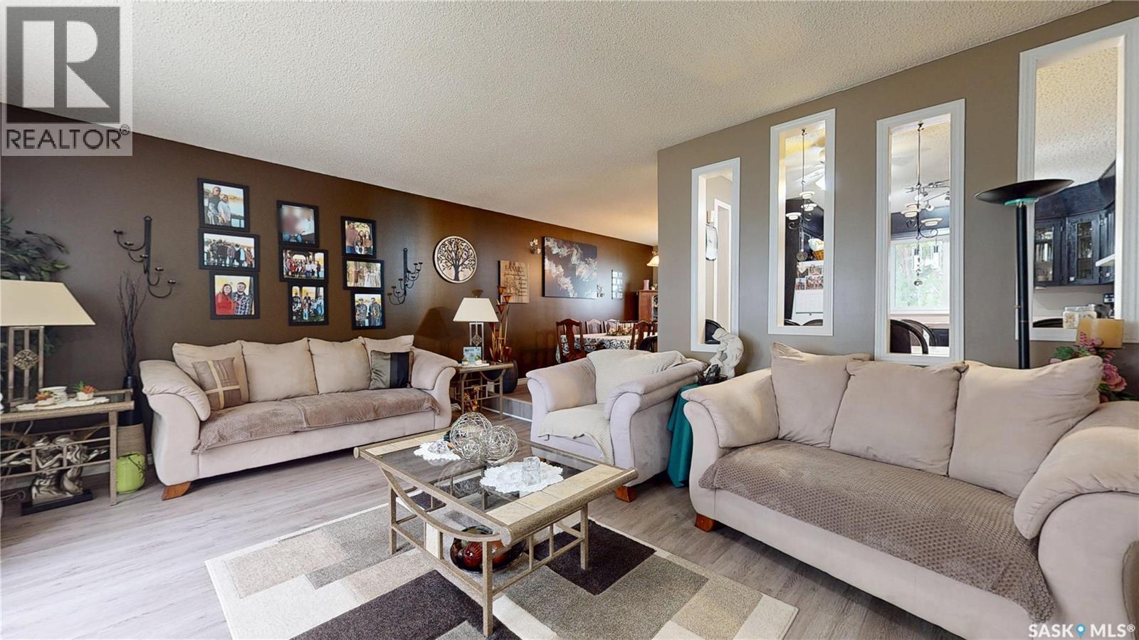 255 Litzenberger Crescent, Regina, SK