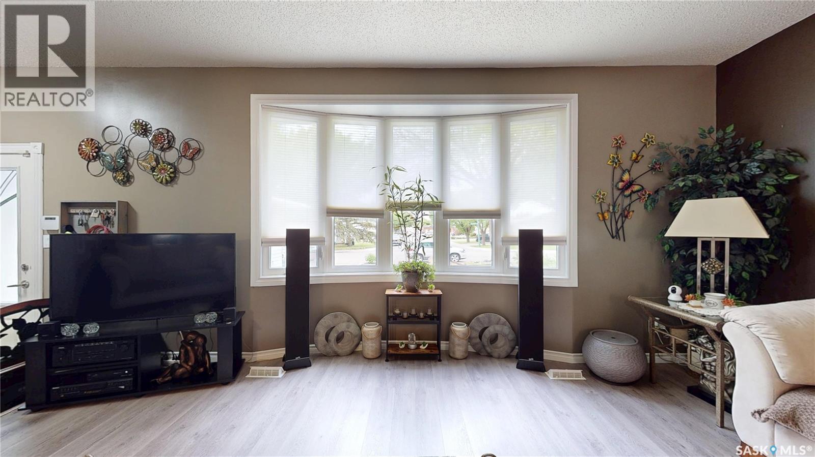 255 Litzenberger Crescent, Regina, SK
