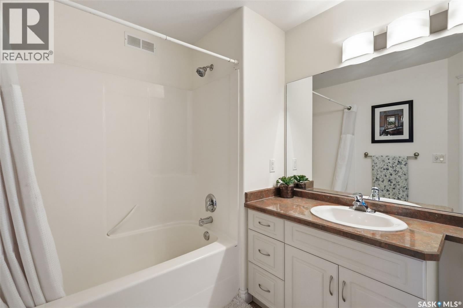 315 Adaskin Cove, Saskatoon, SK