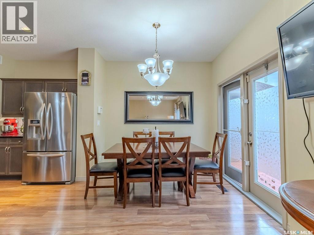 274 Ashworth Crescent, Saskatoon, SK