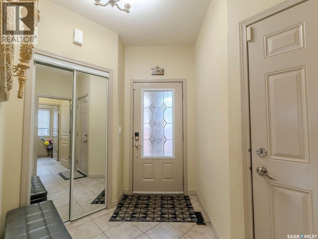 274 Ashworth Crescent, Saskatoon, SK
