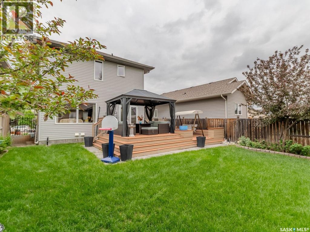 274 Ashworth Crescent, Saskatoon, SK