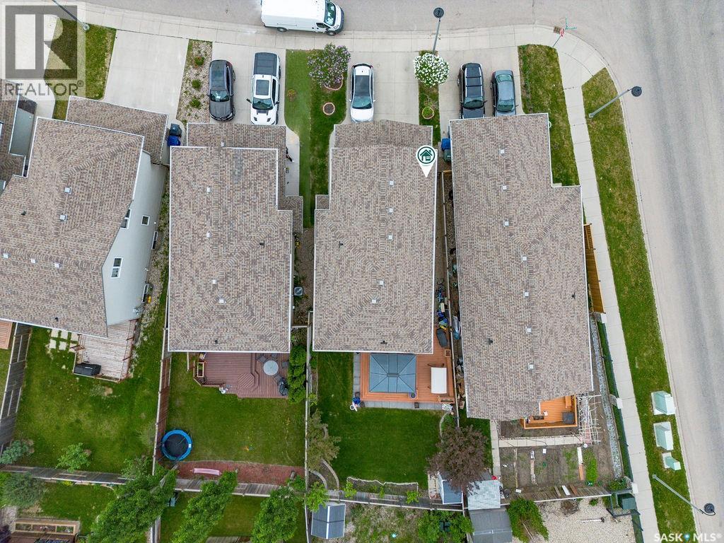 274 Ashworth Crescent, Saskatoon, SK