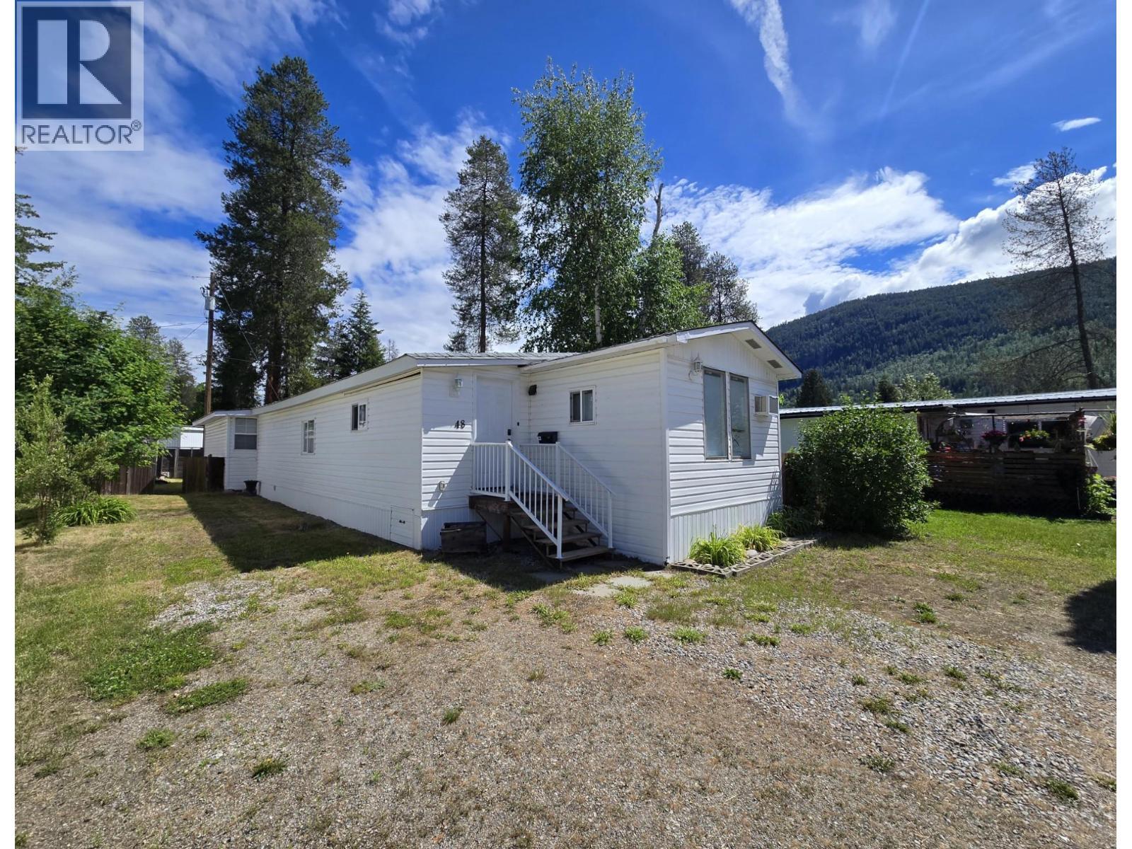 500 16Th Avenue Unit# 48, Genelle, BC