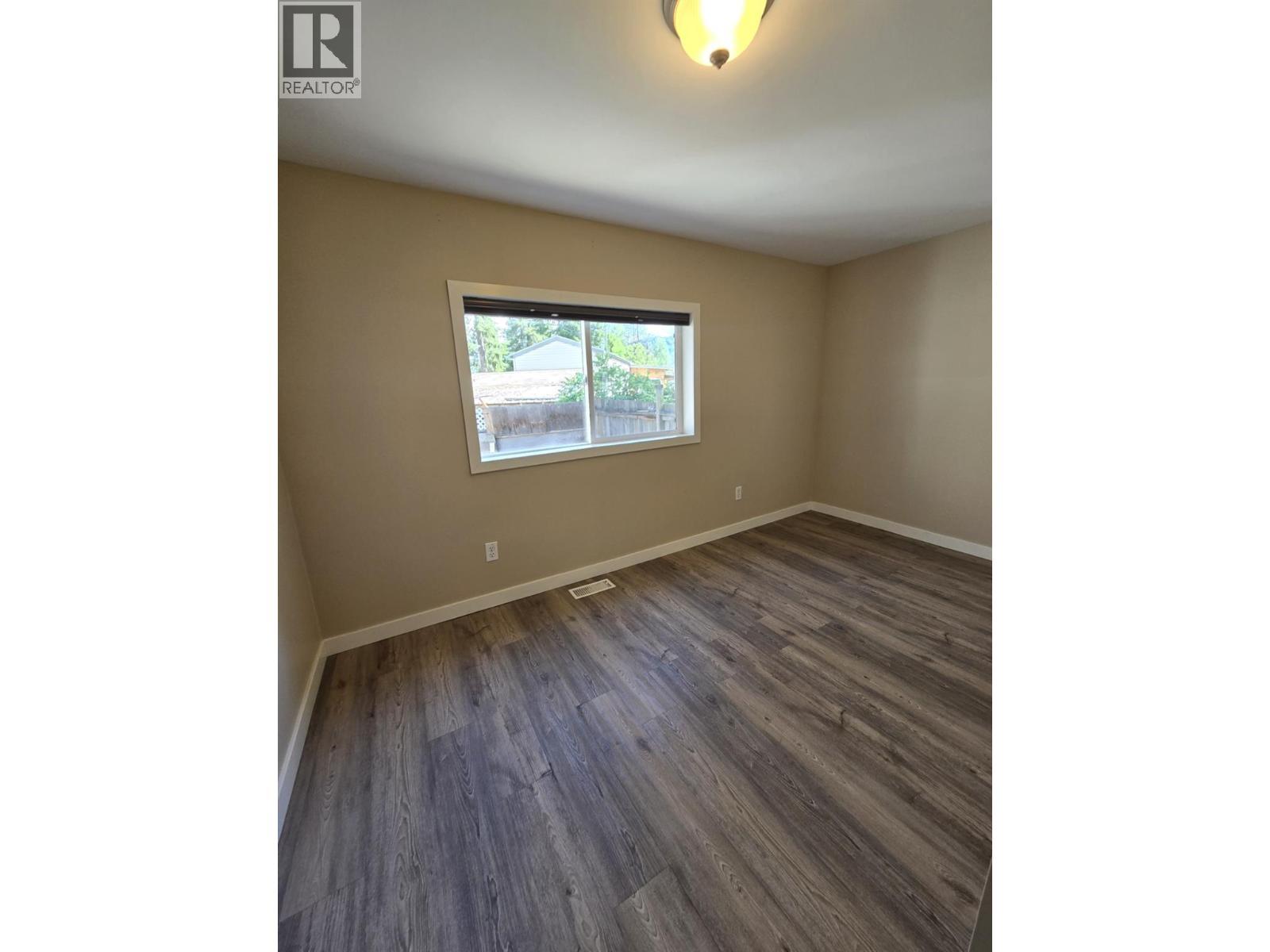 500 16Th Avenue Unit# 48, Genelle, BC