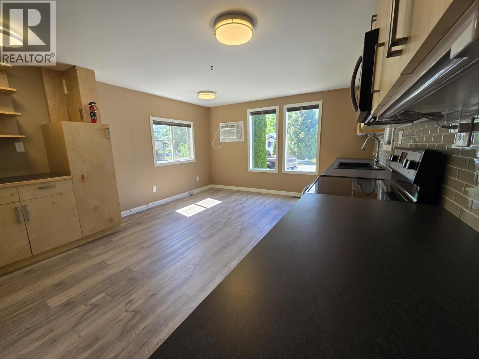 500 16Th Avenue Unit# 48, Genelle, BC