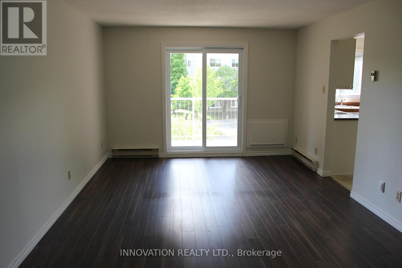 203 - 260 Brittany Drive, Ottawa, ON