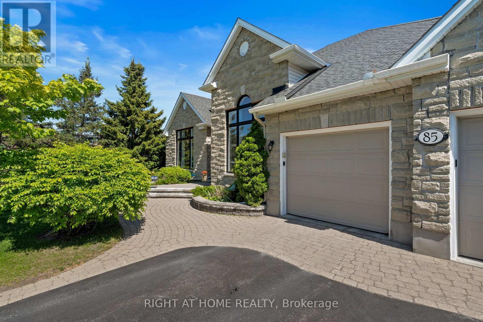 85 Brightside Avenue, Ottawa, ON