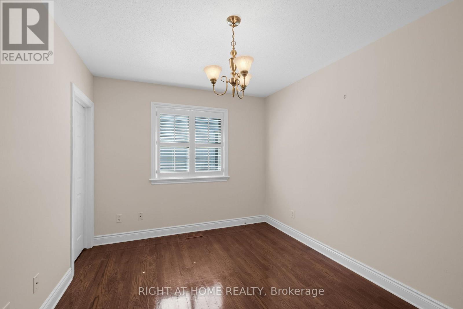 85 Brightside Avenue, Ottawa, ON