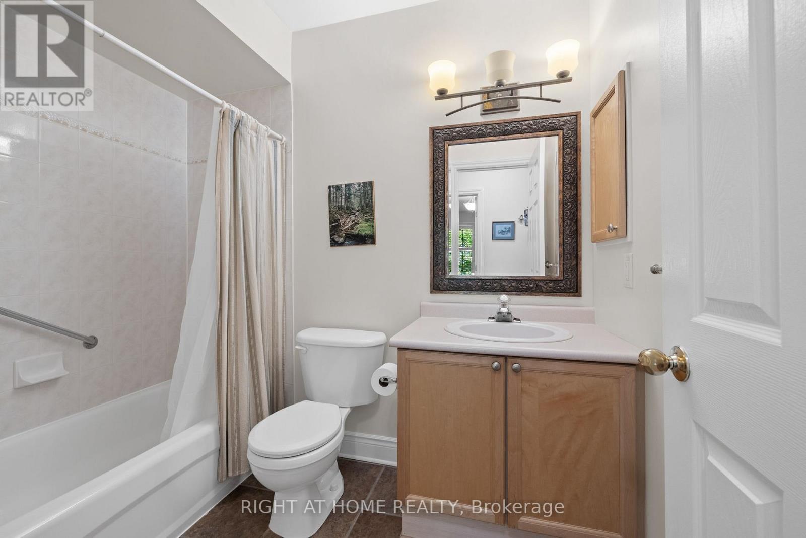 85 Brightside Avenue, Ottawa, ON