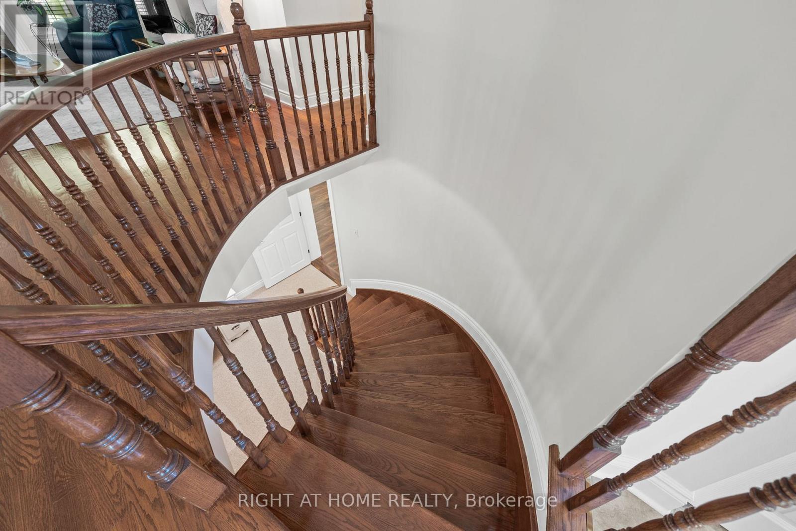 85 Brightside Avenue, Ottawa, ON