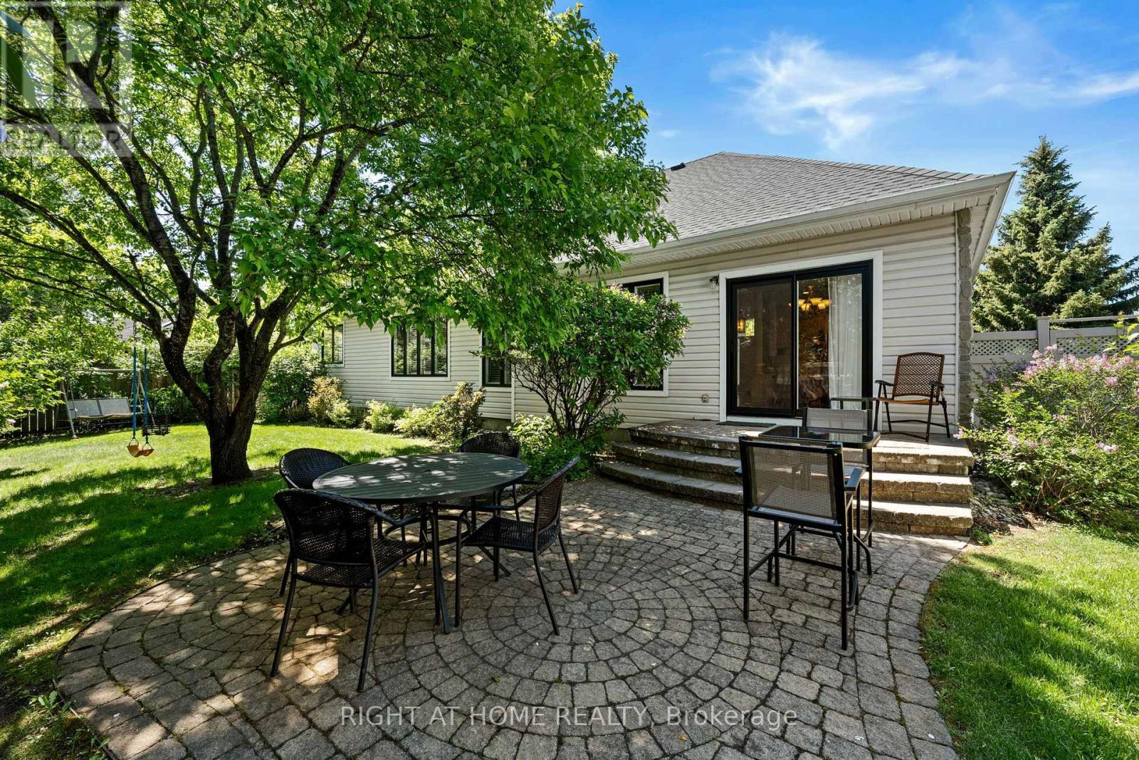 85 Brightside Avenue, Ottawa, ON