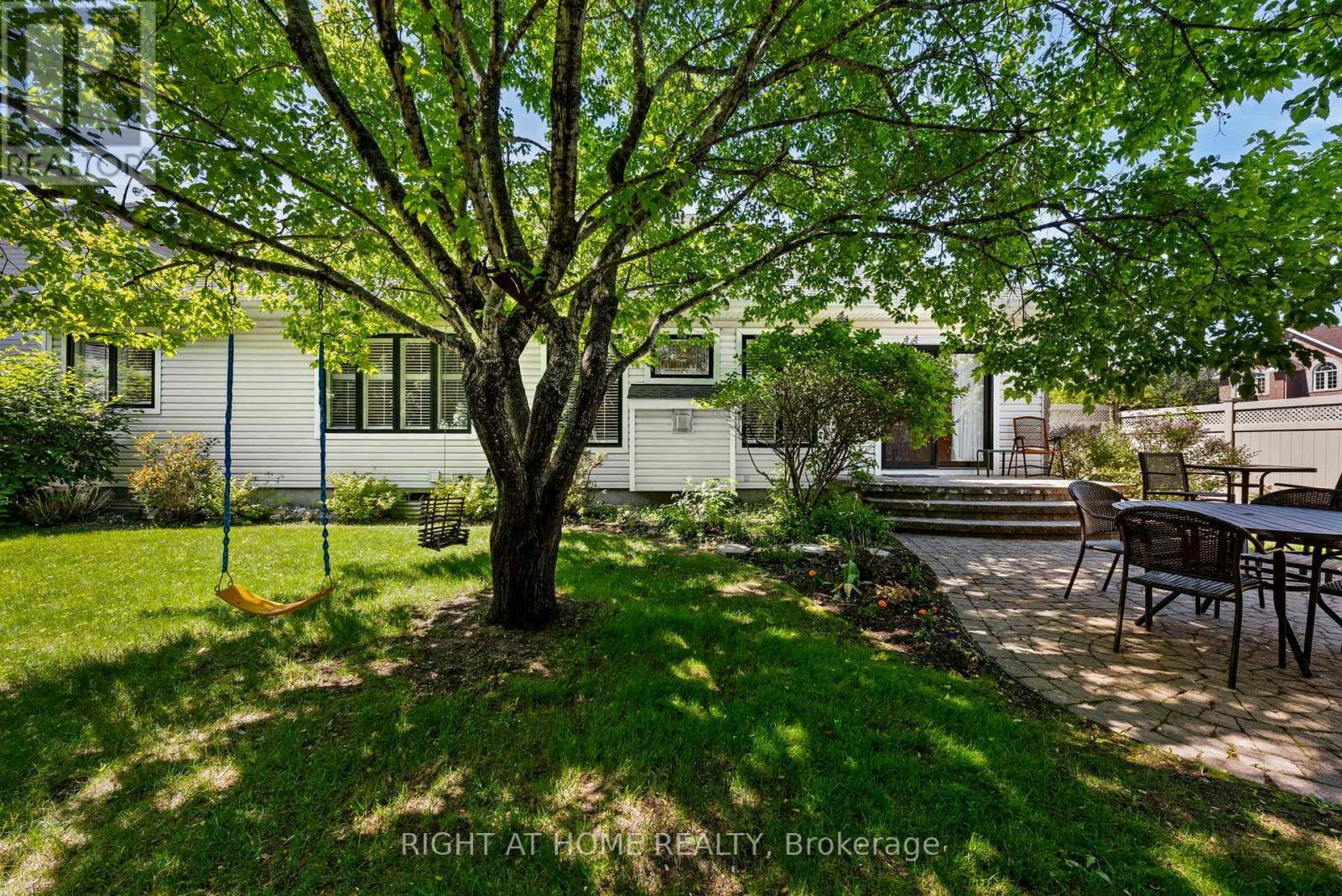 85 Brightside Avenue, Ottawa, ON