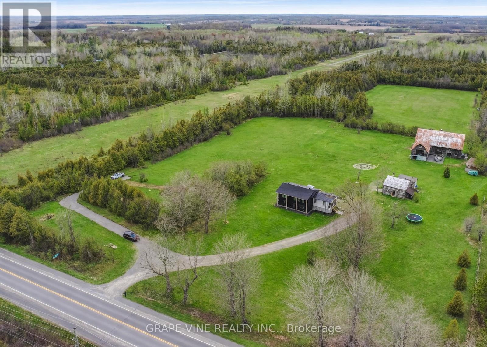 1671 County Rd 43 Road, North Grenville, ON