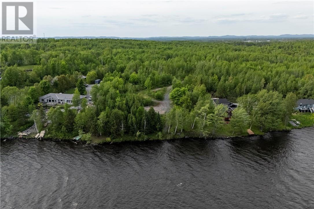 2175 Deep Bay Road, Azilda, ON