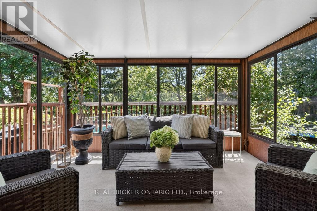 6543 Chippewa Road E, Hamilton, ON