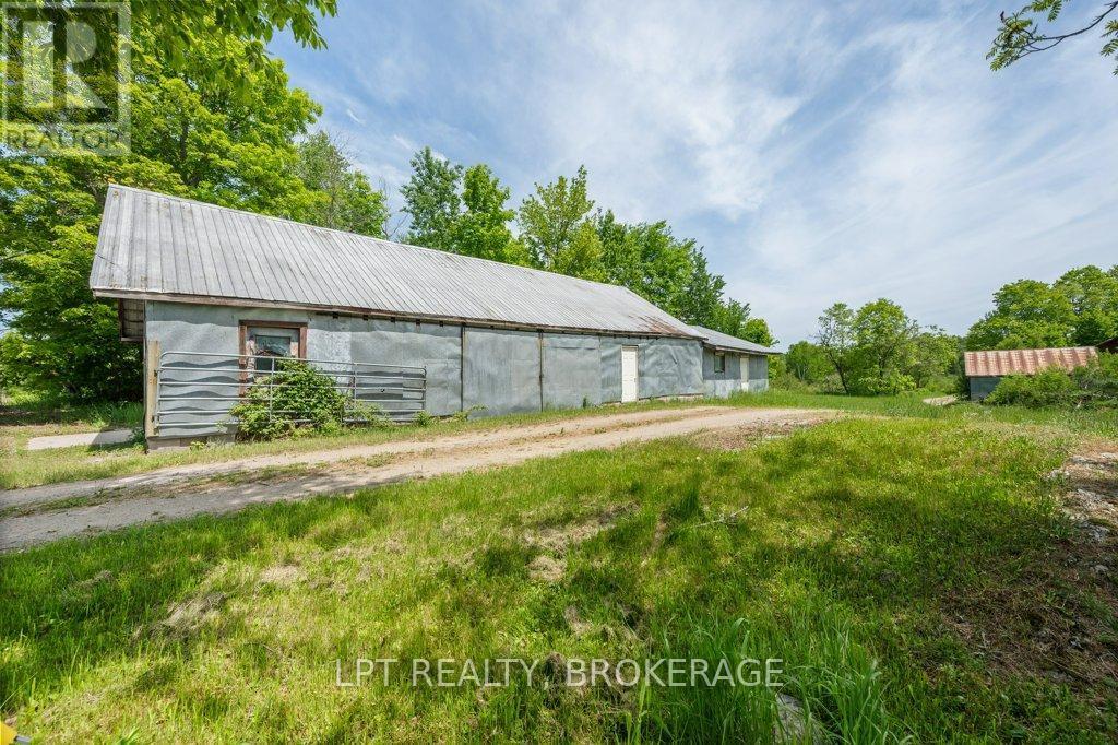 4342 Henderson Road, Frontenac (Frontenac North), ON