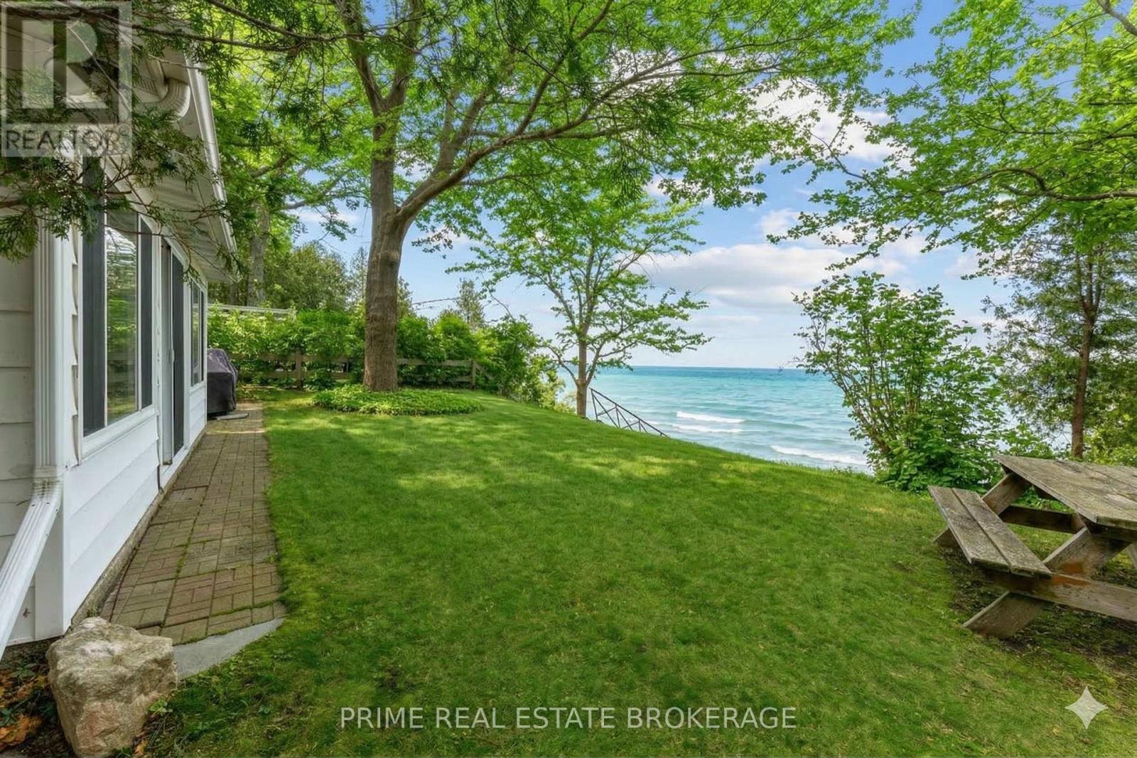 Grass AI Enhanced - 71367 Branch Road N, Bluewater (Hay), ON