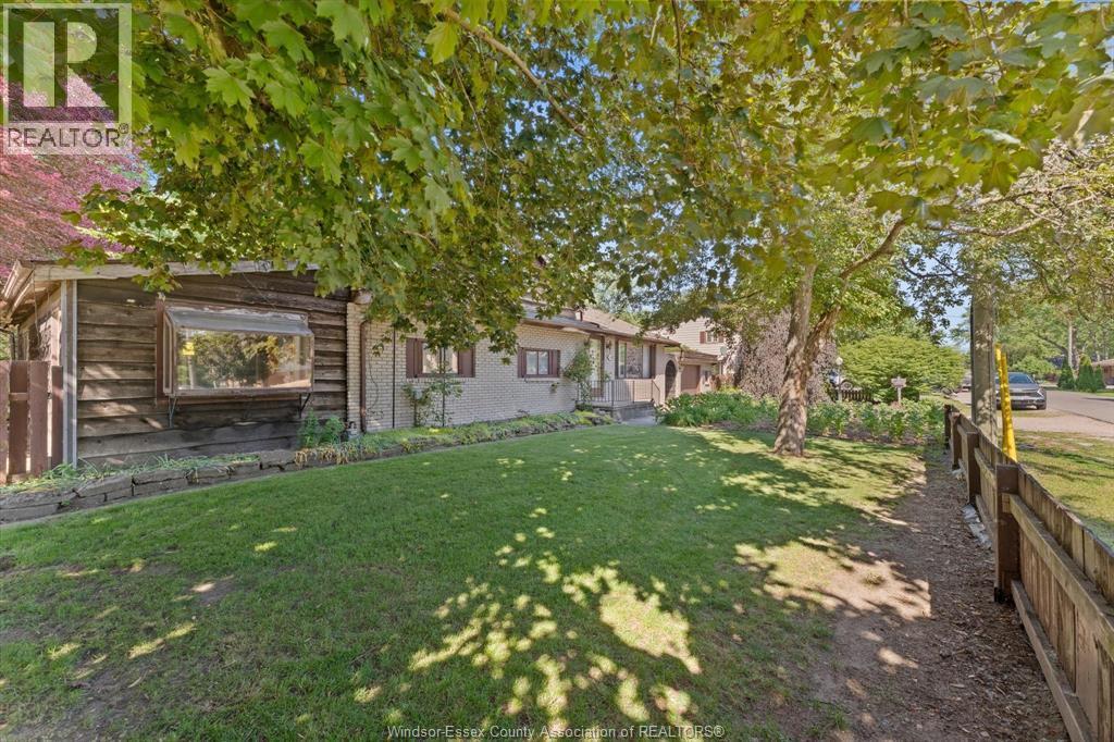 310 River Avenue, Lasalle, ON