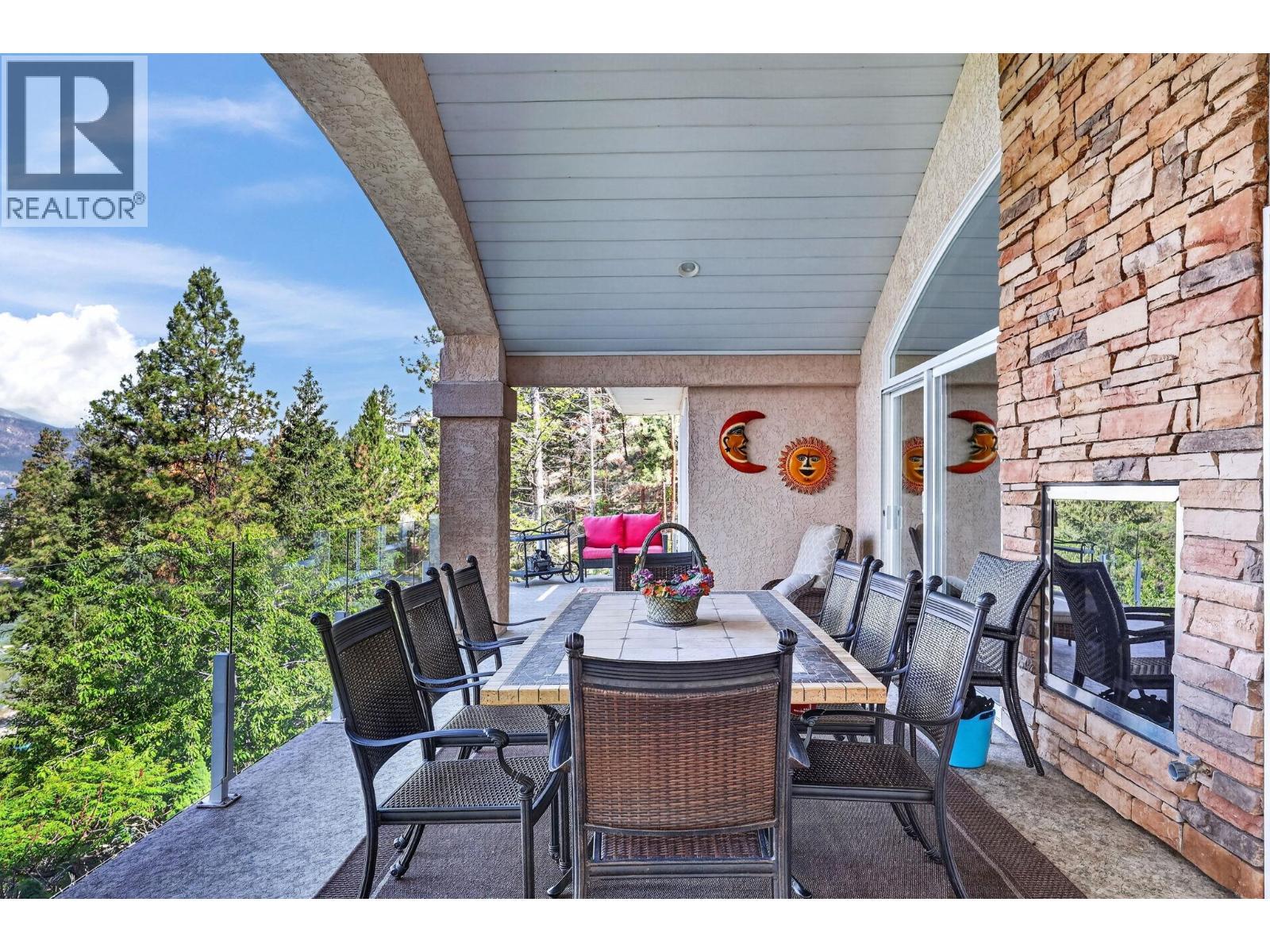 6650 Finch Road, Lake Country, BC - Outdoor With Deck Patio Veranda With Exterior