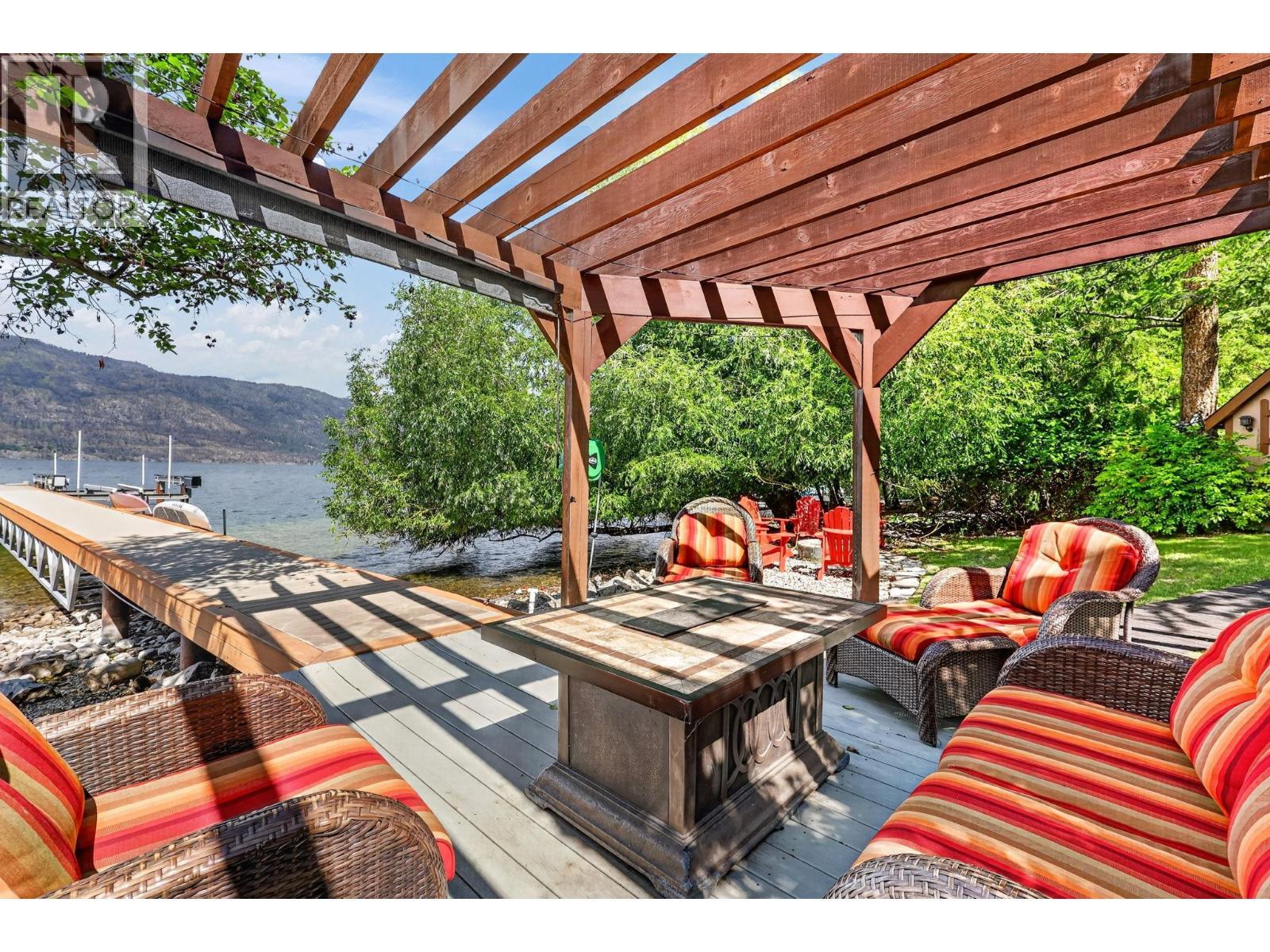 6650 Finch Road, Lake Country, BC - Outdoor With Deck Patio Veranda
