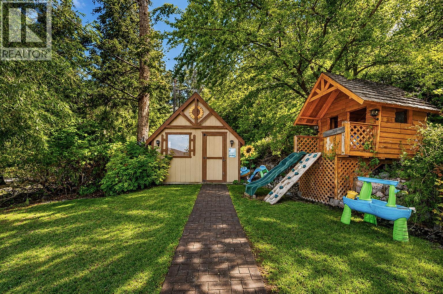 6650 Finch Road, Lake Country, BC - Outdoor