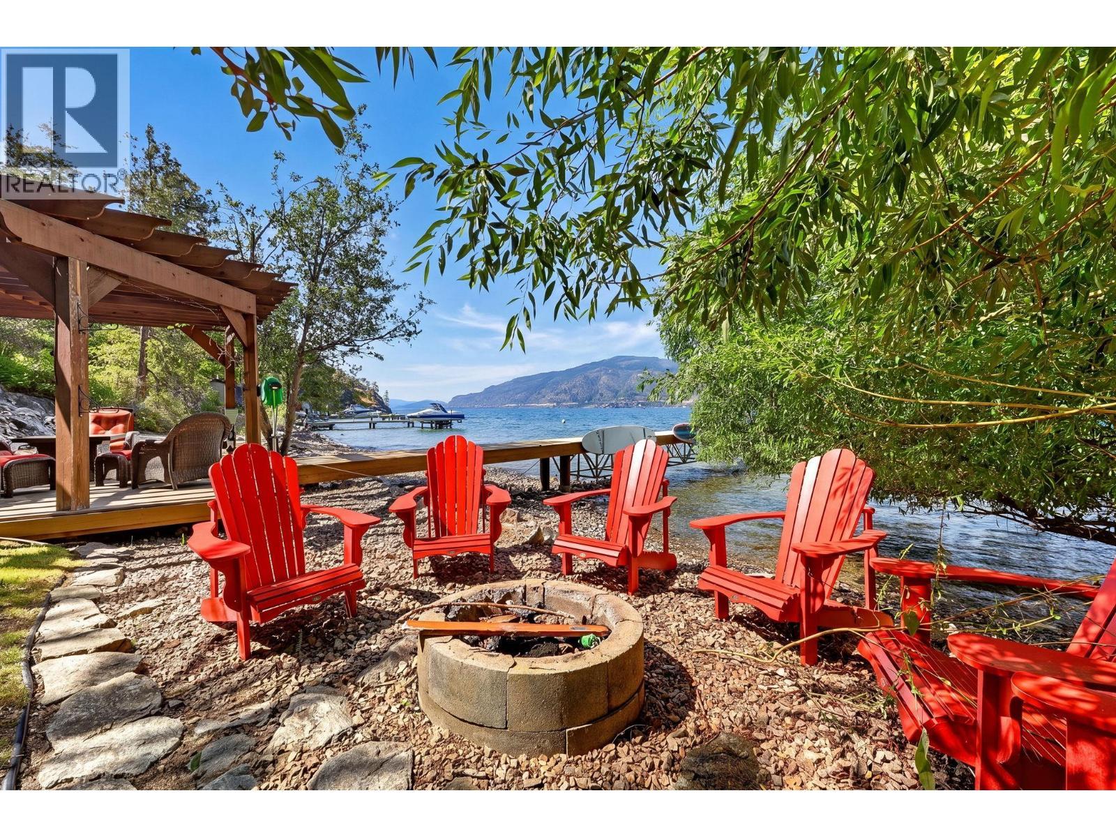 6650 Finch Road, Lake Country, BC - Outdoor With Body Of Water With Deck Patio Veranda