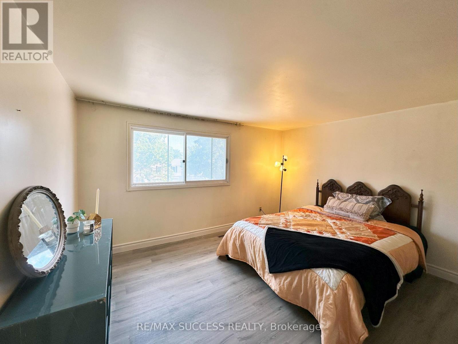 571 Minette Circle, Mississauga, ON