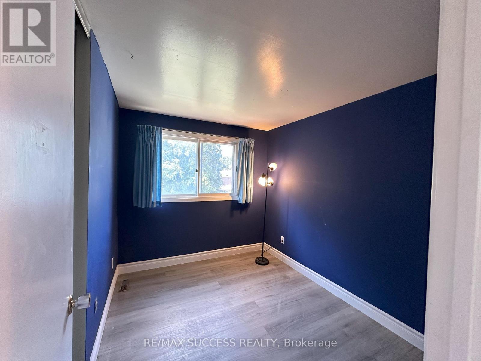 571 Minette Circle, Mississauga, ON