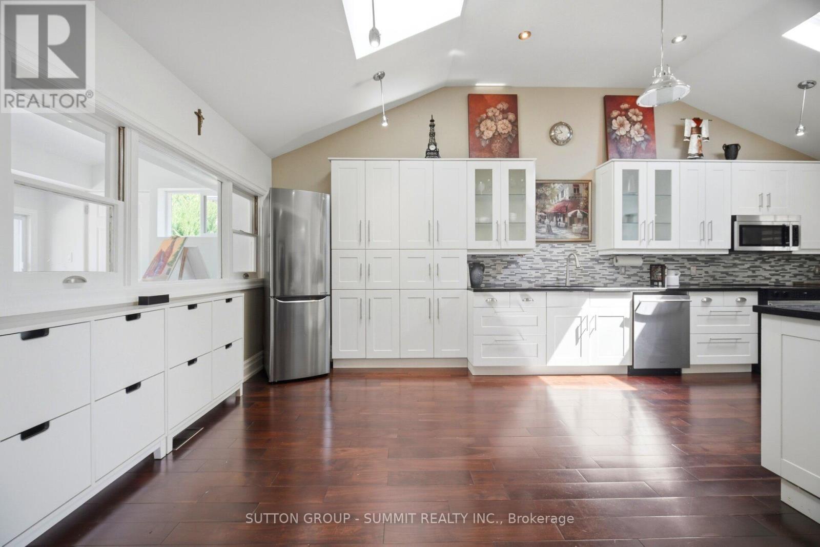 14 Plainsman Road, Mississauga, ON