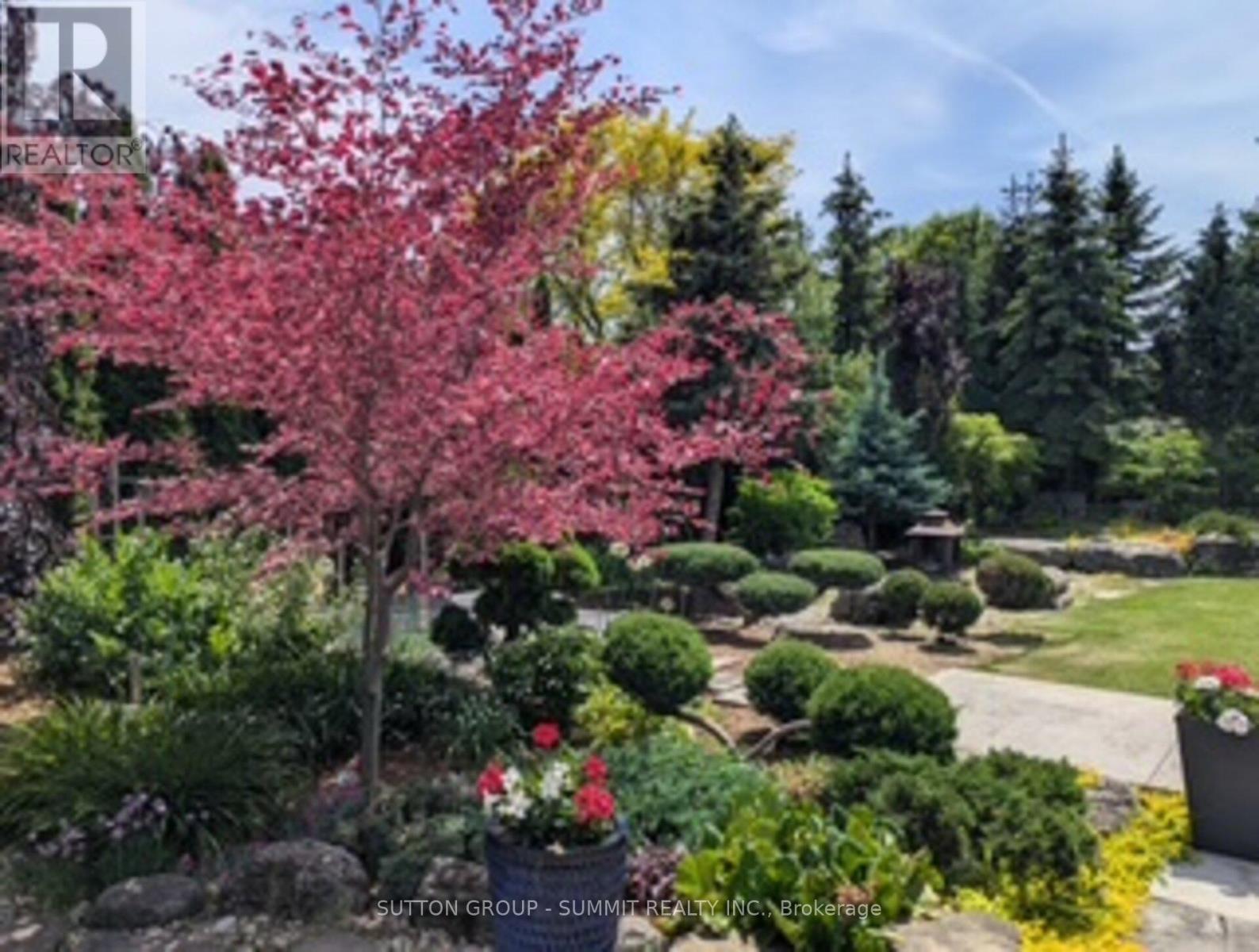 14 Plainsman Road, Mississauga, ON