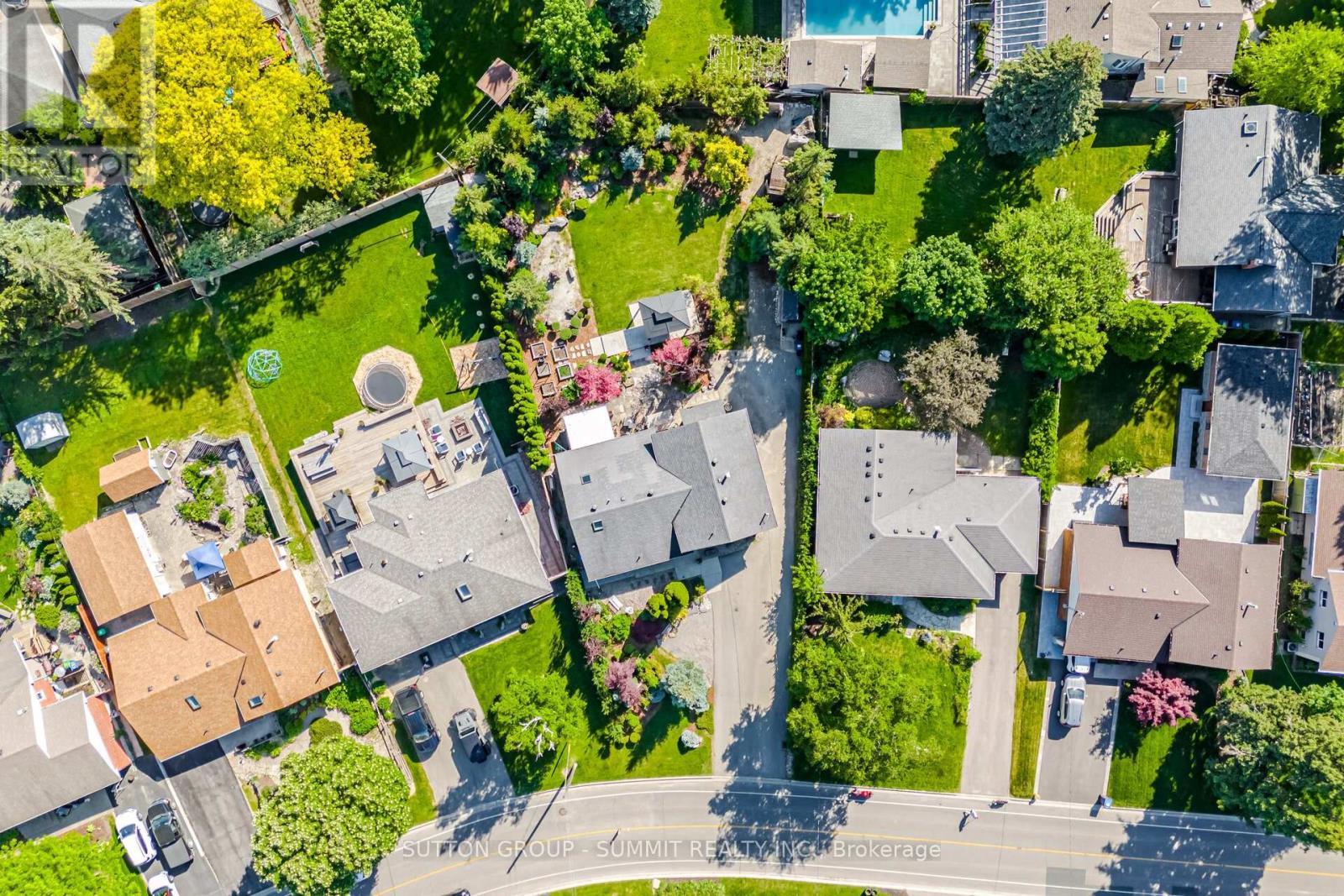 14 Plainsman Road, Mississauga, ON