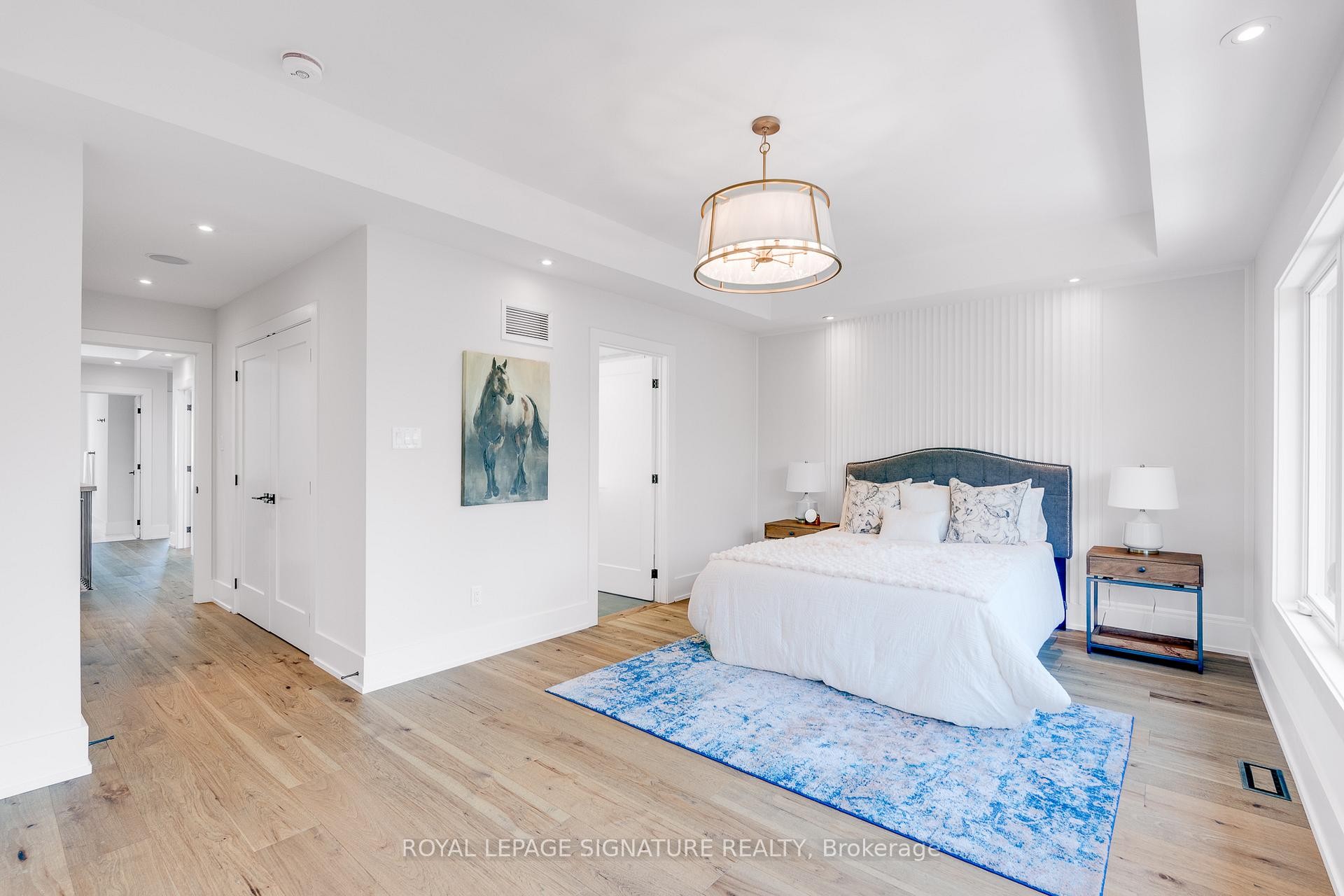62 Ash Crescent, Toronto, ON