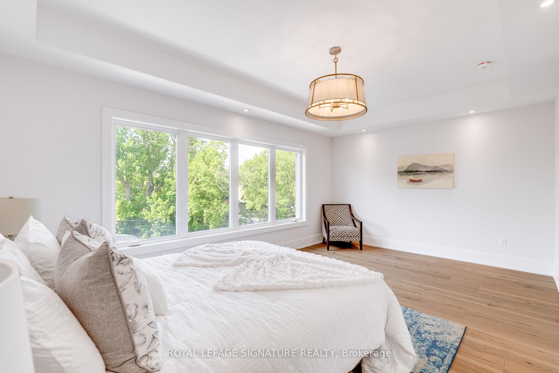 62 Ash Crescent, Toronto, ON
