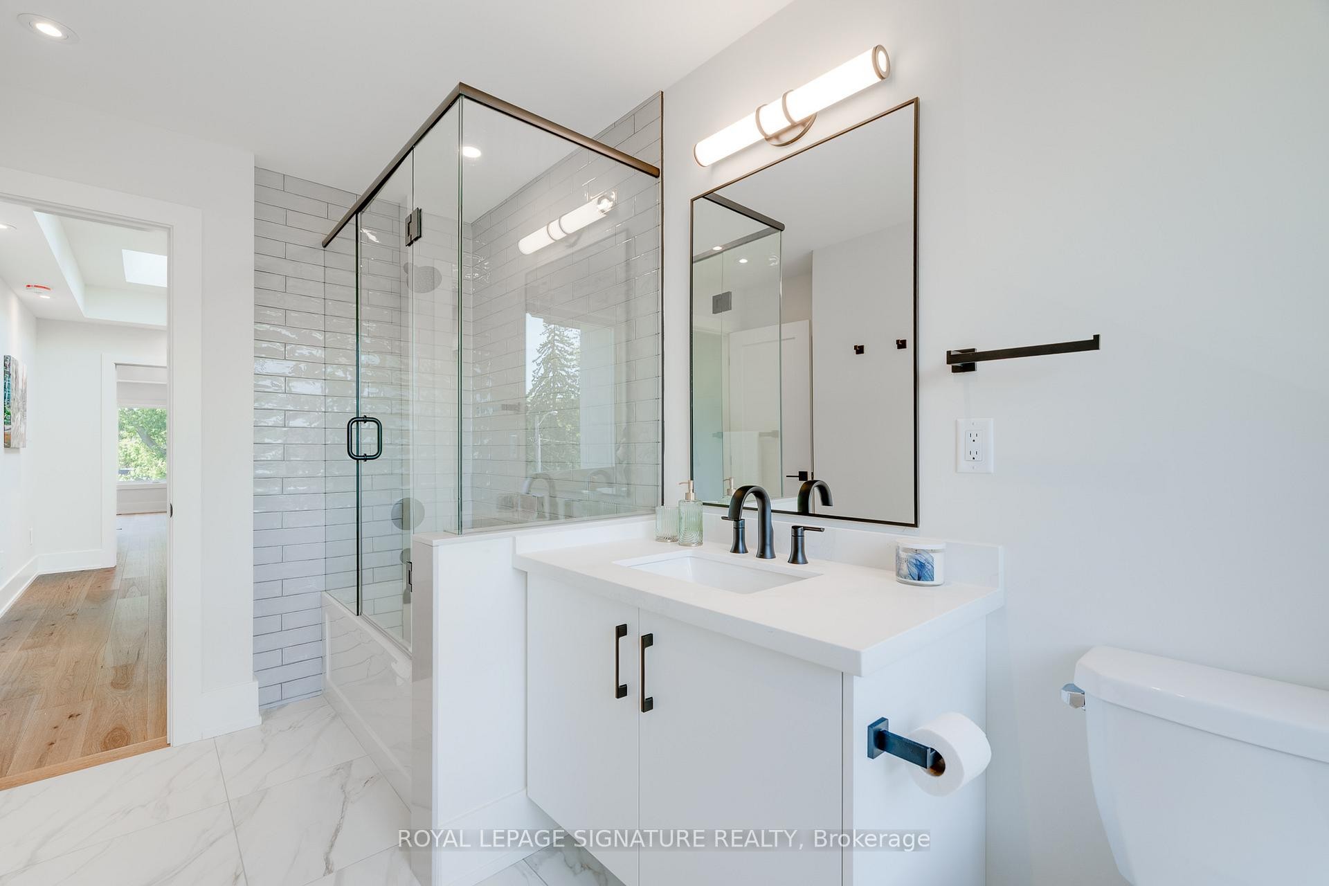 62 Ash Crescent, Toronto, ON