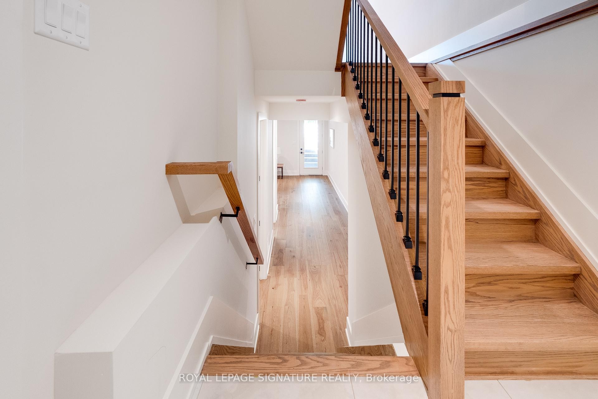 62 Ash Crescent, Toronto, ON