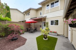 #11-3981 Nelthorpe St Saanich, BC V8X 3Z2