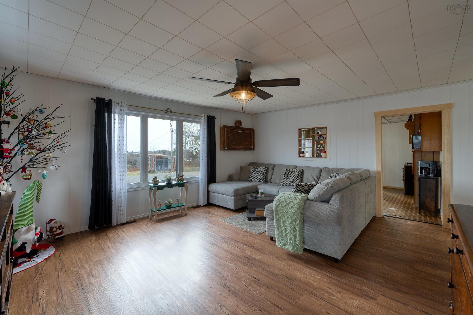 87 Pool Road, Sheet Harbour, NS