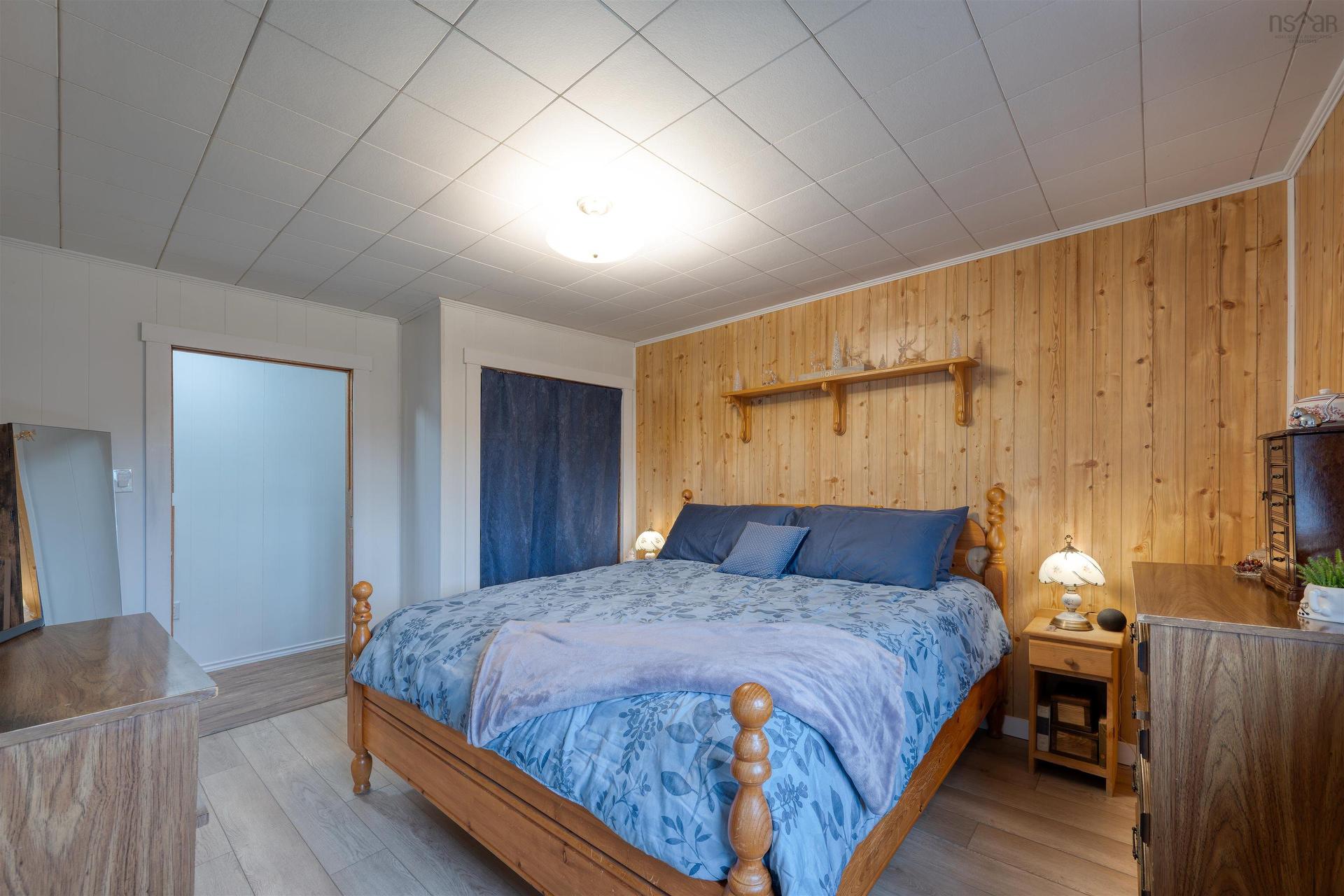 87 Pool Road, Sheet Harbour, NS