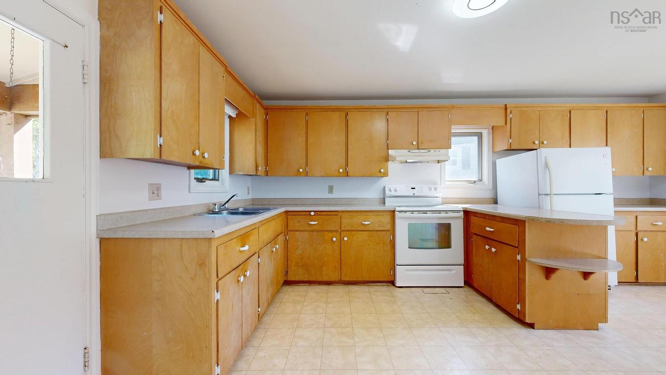 83 Jubilee Road, Bridgewater, NS