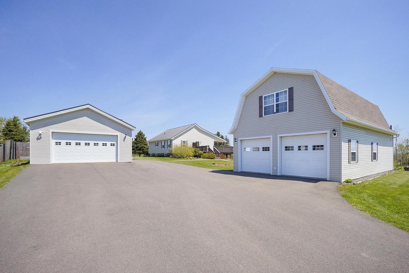 29 Macphee Avenue, Souris, PE