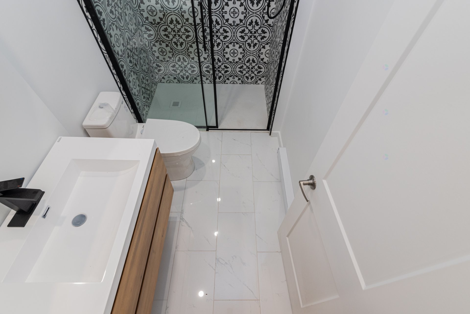 Salle de bains - 6606 Rue Alma, Montréal (Rosemont/La Petite-Patrie), QC